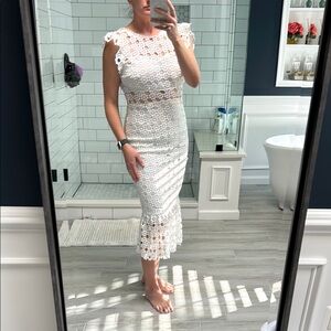 Elegant White Lace Dress
